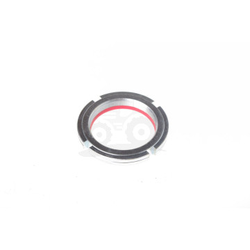 Nakrętka z wkładką