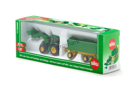 Traktor John Deere z przyczepą i ładowarką