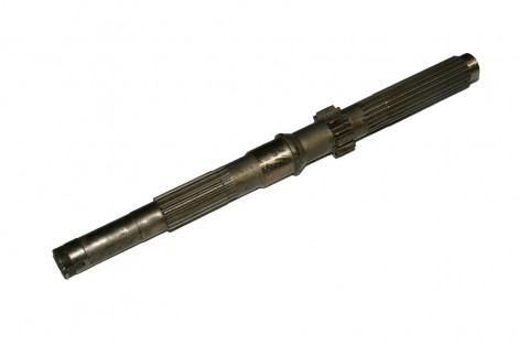 Wałek sprzęgła drobny frez.DŁ-562mm. MERKATOR 75