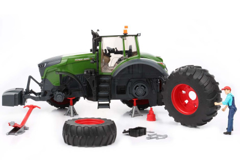 Traktor Fendt 1050 Vario z figurką mechanika i narzędziami warsztatowymi